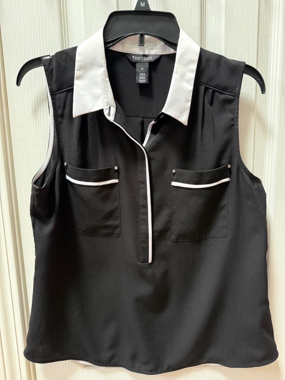 WHBM Black Sleeveless Collared Shell Tank with White Trim Accents